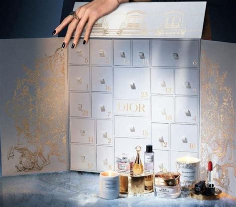 quanto costa il calendario dior|avvento dior le 30.